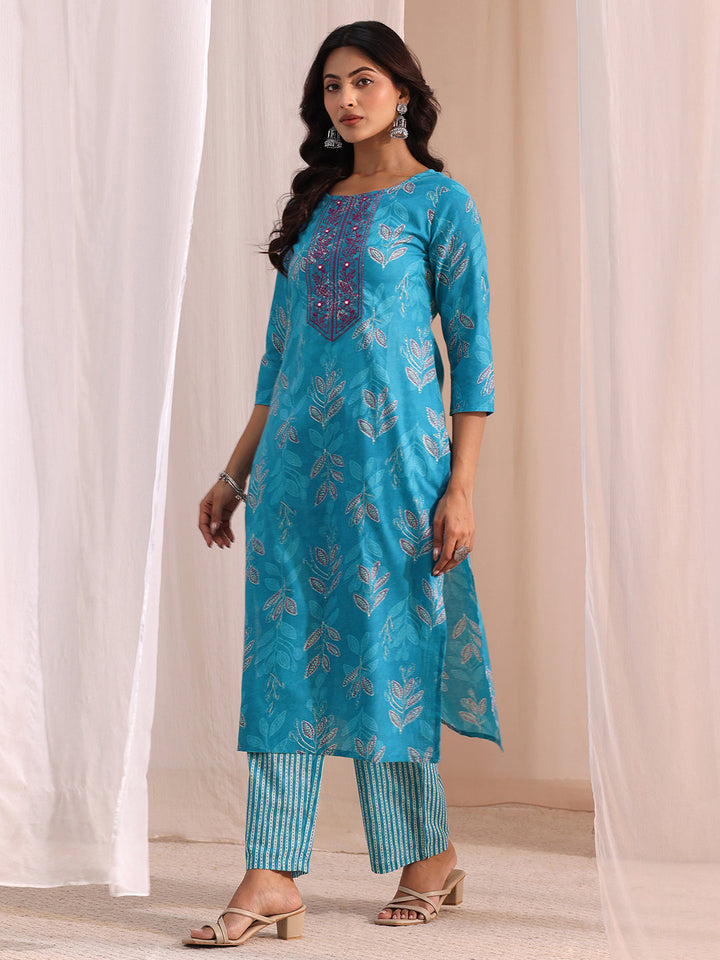 Gerua Blue Floral Printed Cotton Blend Straight Suit Set