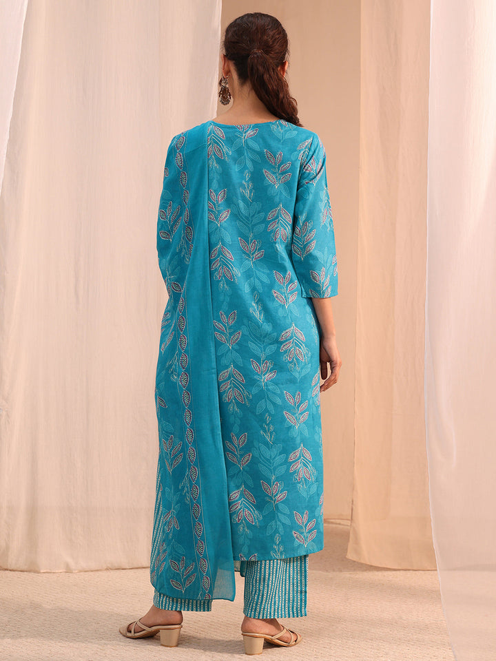 Gerua Blue Floral Printed Cotton Blend Straight Suit Set