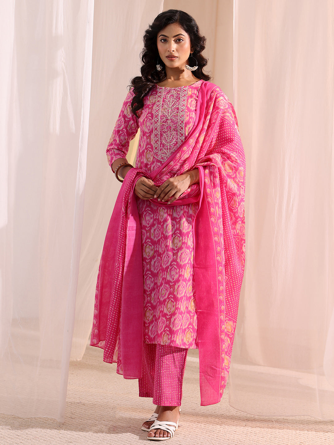 Gerua Pink Ethnic Printed Cotton Blend Straight Suit Set
