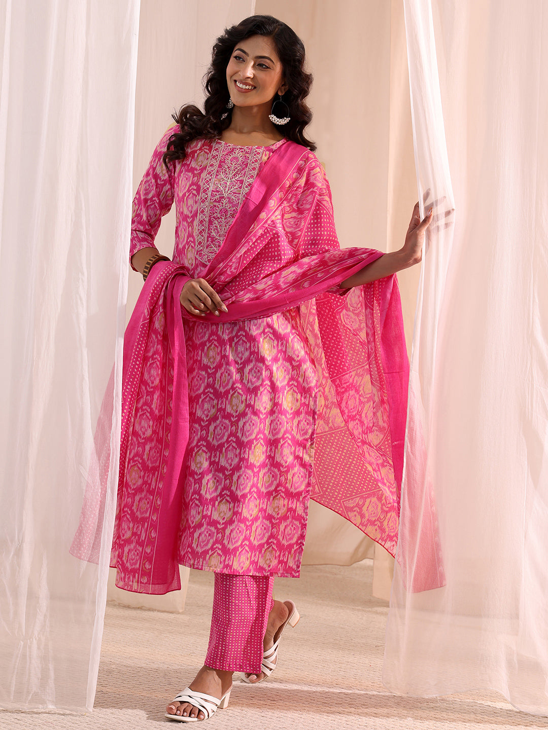 Gerua Pink Ethnic Printed Cotton Blend Straight Suit Set