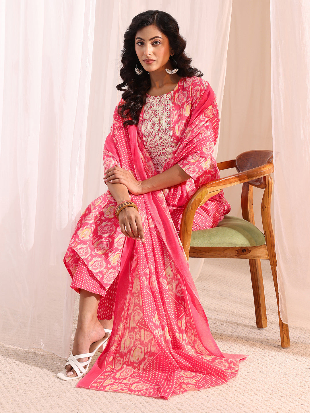 Coral Ethnic Printed Cotton Blend Straight Suit Set