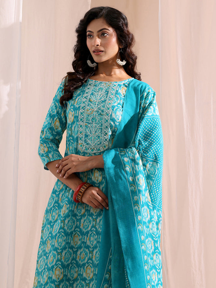 Gerua Blue Ethnic Printed Cotton Blend Straight Suit Set