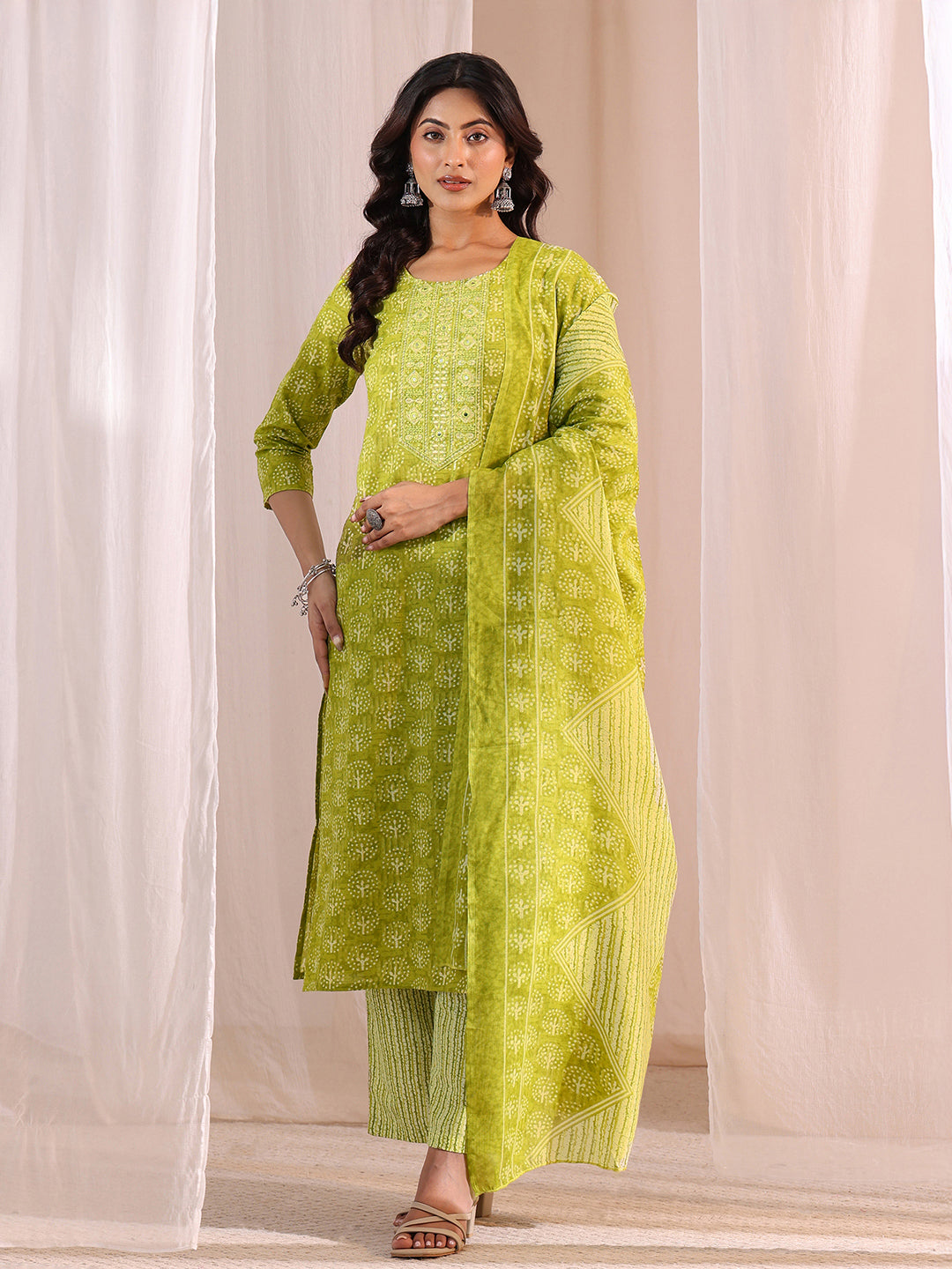 Gerua Green Floral Printed Cotton Blend Straight Suit Set