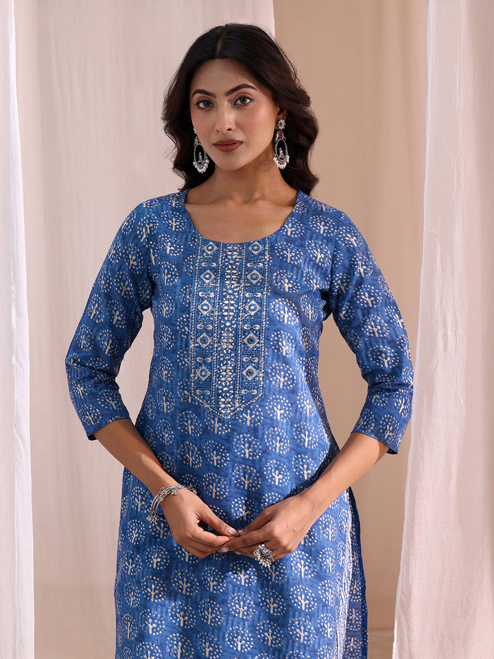 Gerua Blue Floral Printed Cotton Blend Straight Suit Set