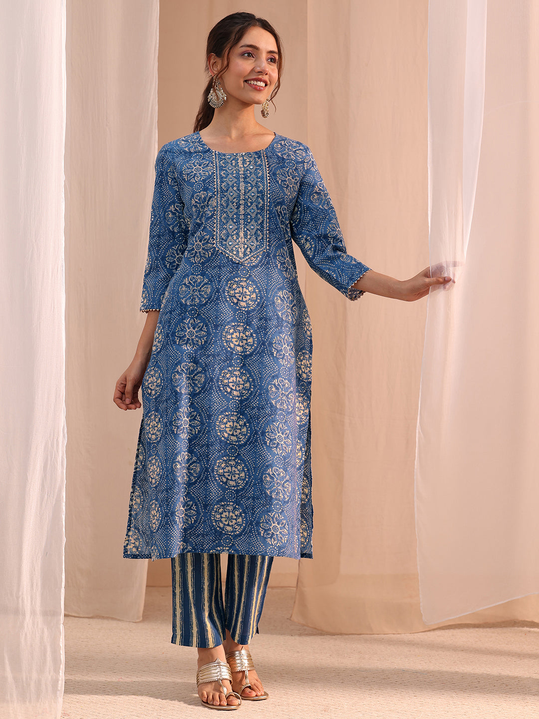 Gerua Blue Floral Cotton Blend Straight Suit Set