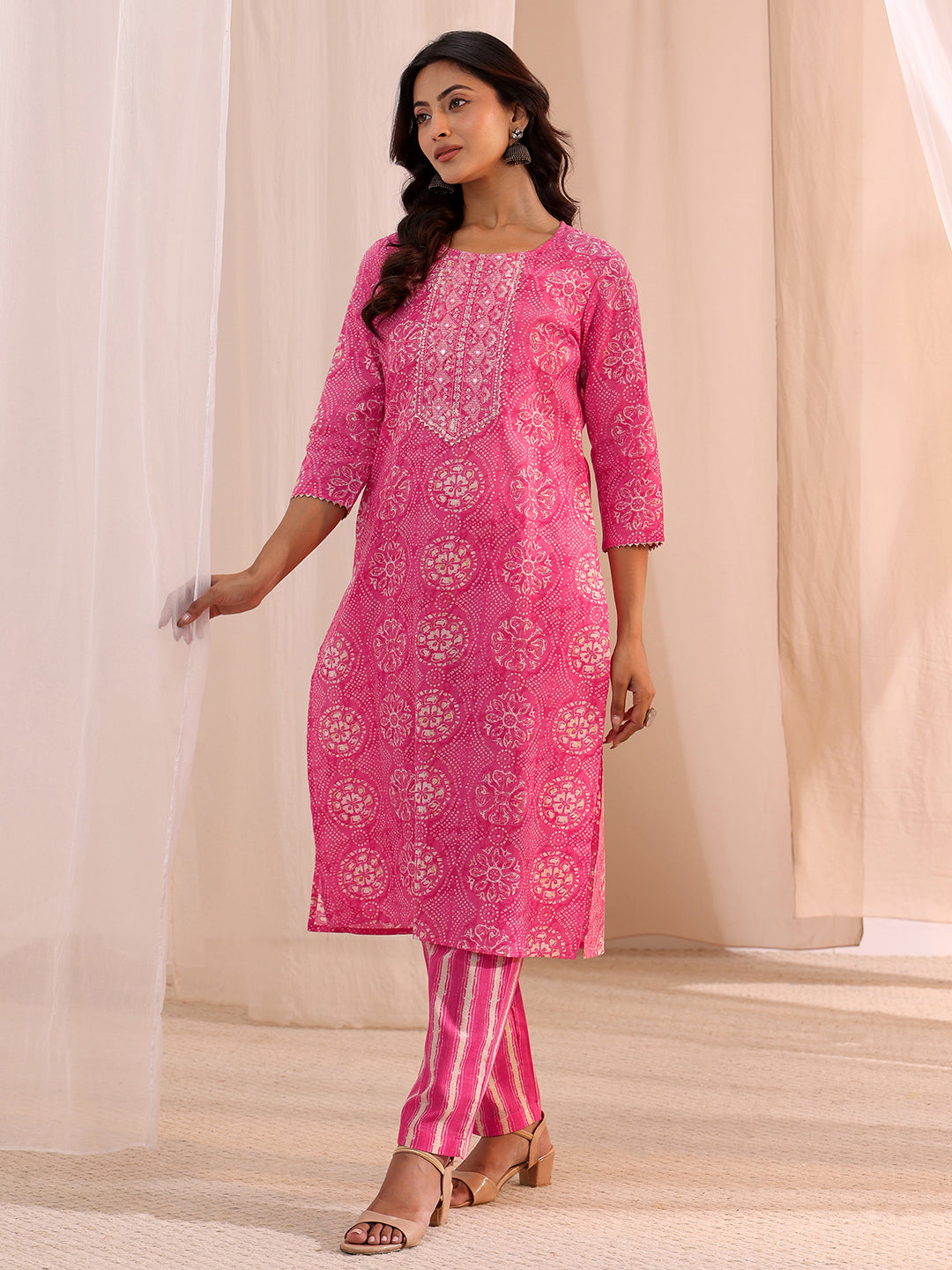 Gerua Pink Floral Cotton Blend Straight Suit Set