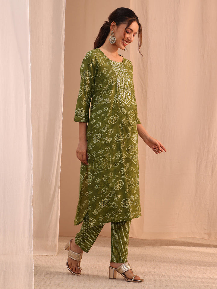 Gerua Green Bandhani Printed Cotton Blend Straight Suit Set