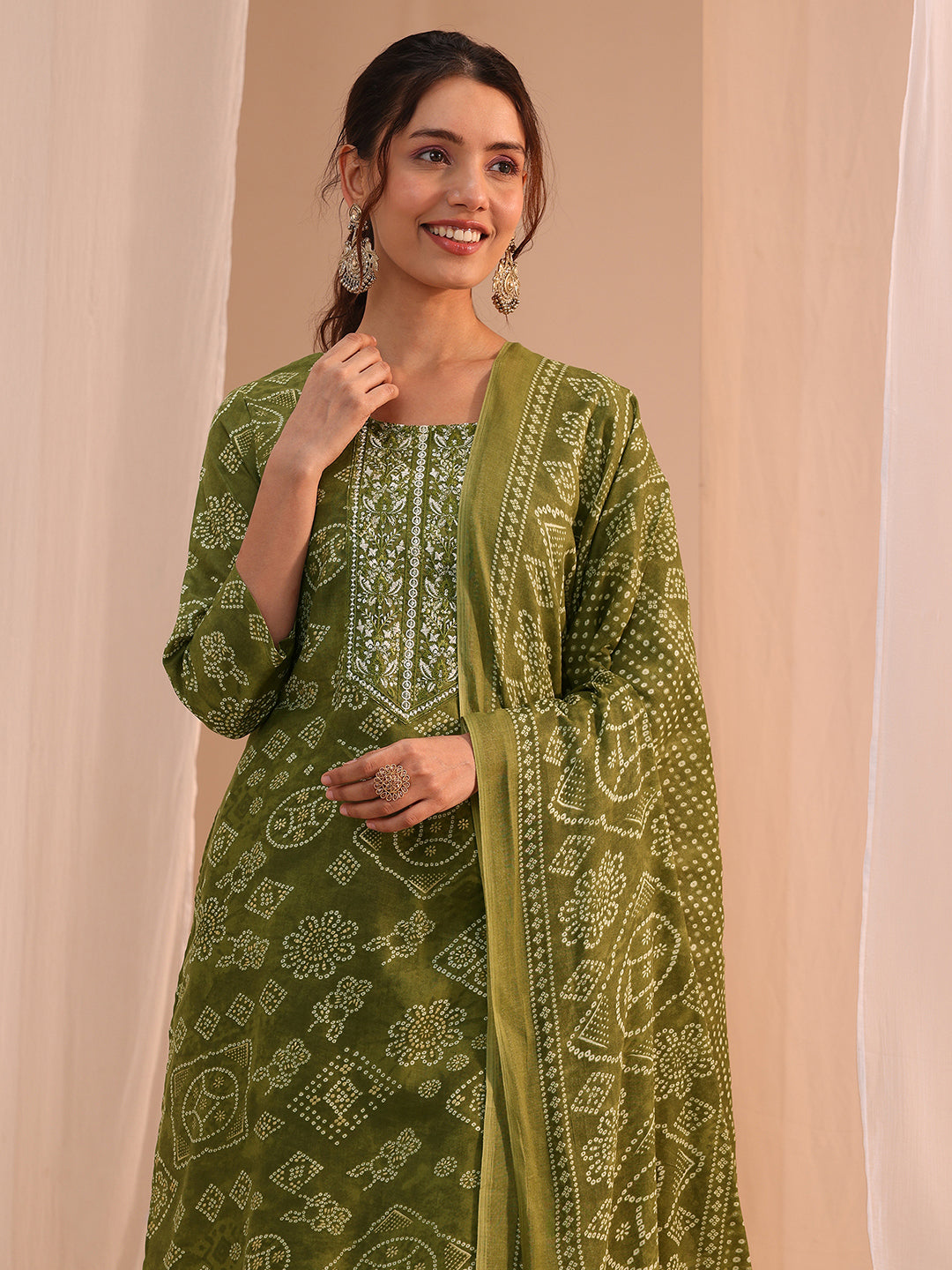 Gerua Green Bandhani Printed Cotton Blend Straight Suit Set