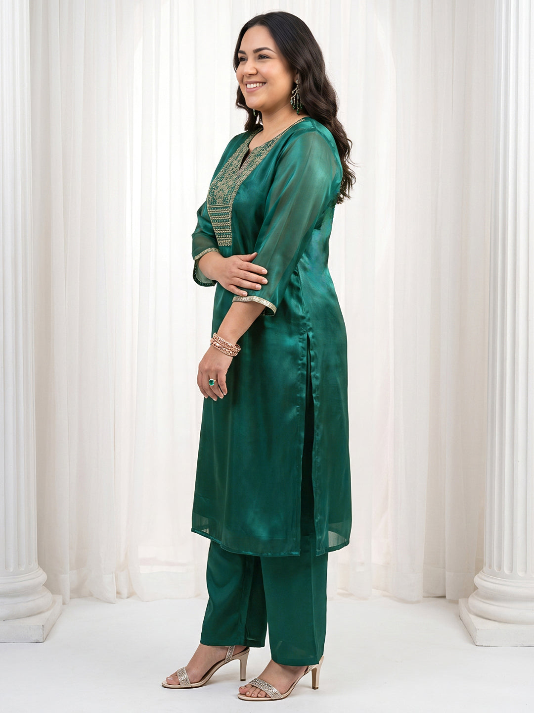Plus Size Green Yoke Design Embroidered Tissue Straight Suit Set