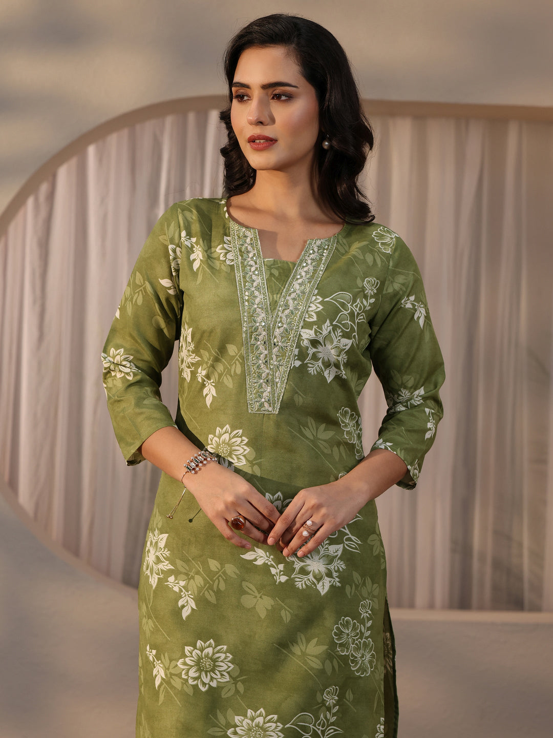 Gerua Green Floral Printed Straight Suit Set