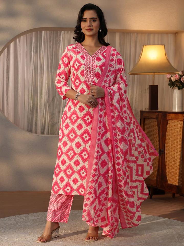 Gerua Pink Geometric Printed Straight Suit Set