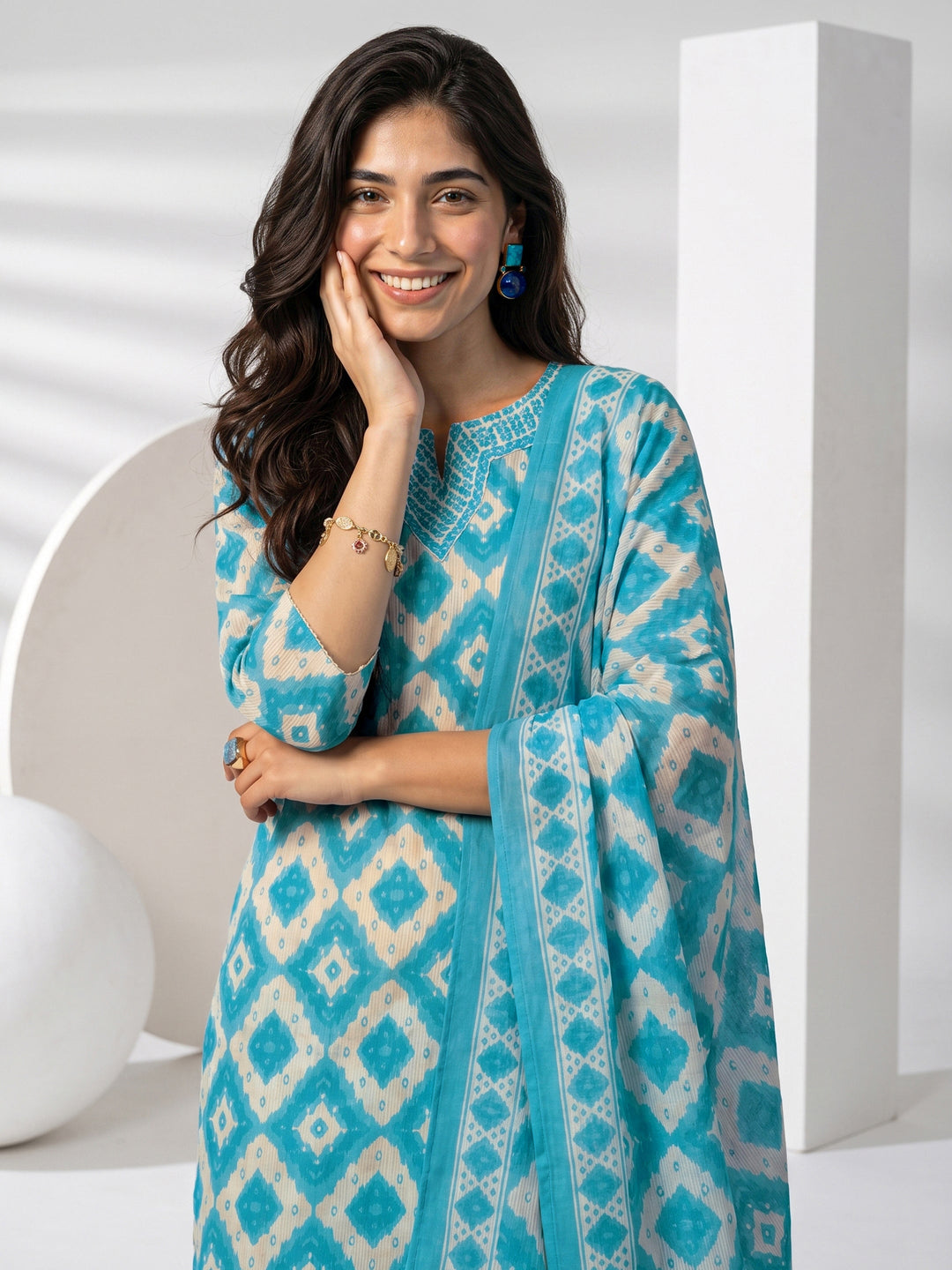 Gerua Blue Geometric Printed Straight Suit Set