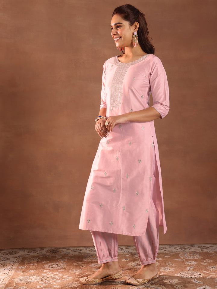 Pink Embroidered Silk Blend Straight Suit Set With Dupatta