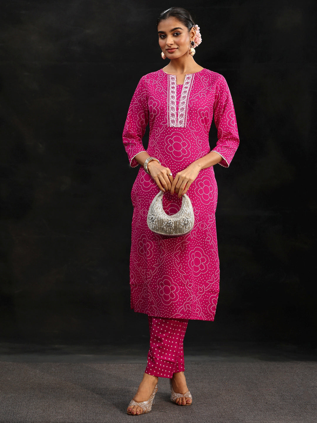 Gerua Magenta Pink Bandhani Printed Straight Suit Set