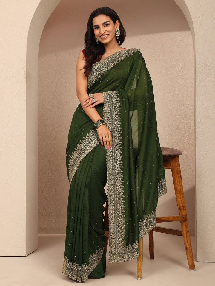 Green Embellished Silk Blend Saree With Unstitched Blouse Piece