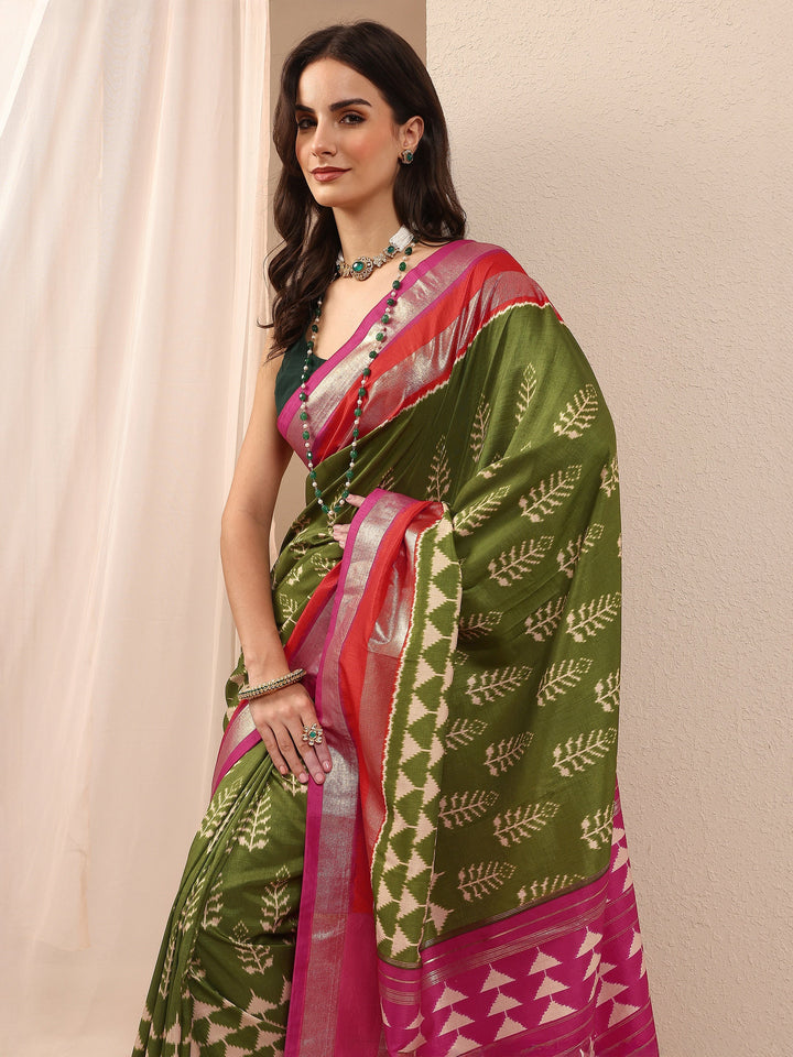 Green Printed Silk Blend Sarees With Unstitched Blouse Piece