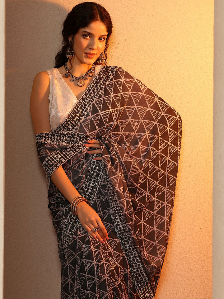 Grey Bandhani Printed Georgette Saree With Unstitched Blouse Piece