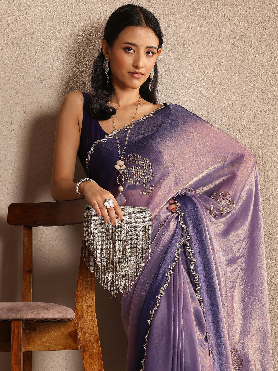 Lavender Embellished Silk Blend Saree With Unstitched Blouse Piece
