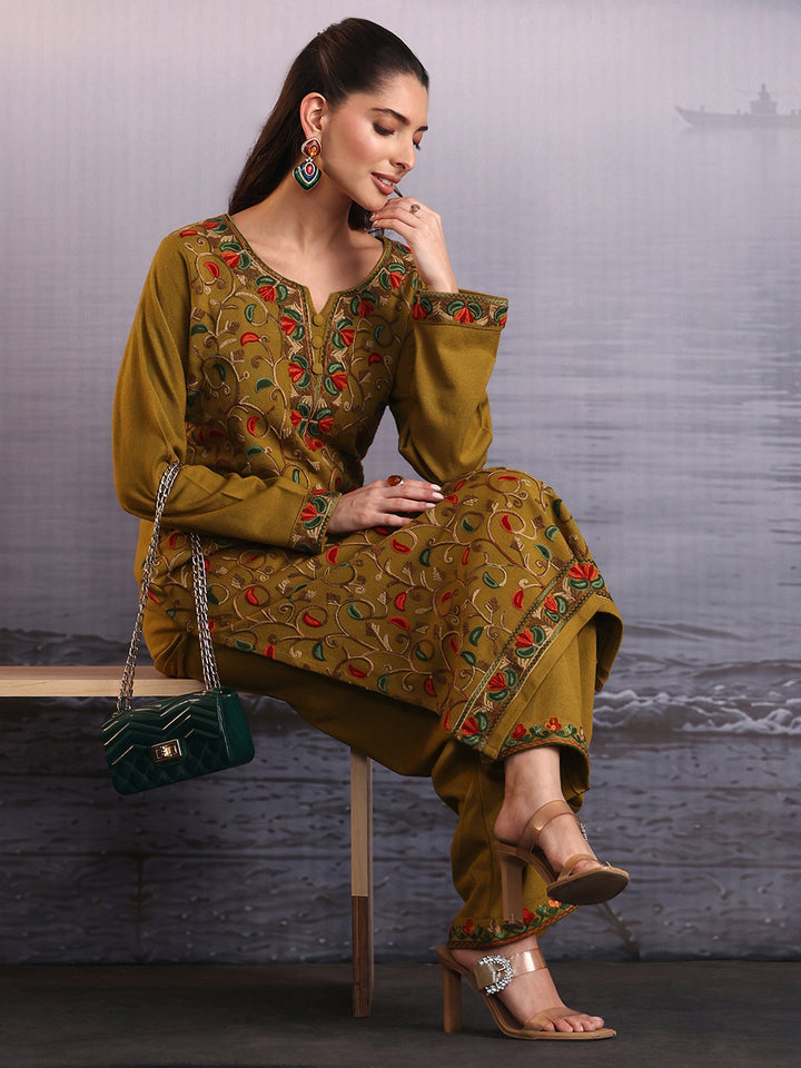 Libas Henna Green Floral Embroidered Woolen Straight Kurta