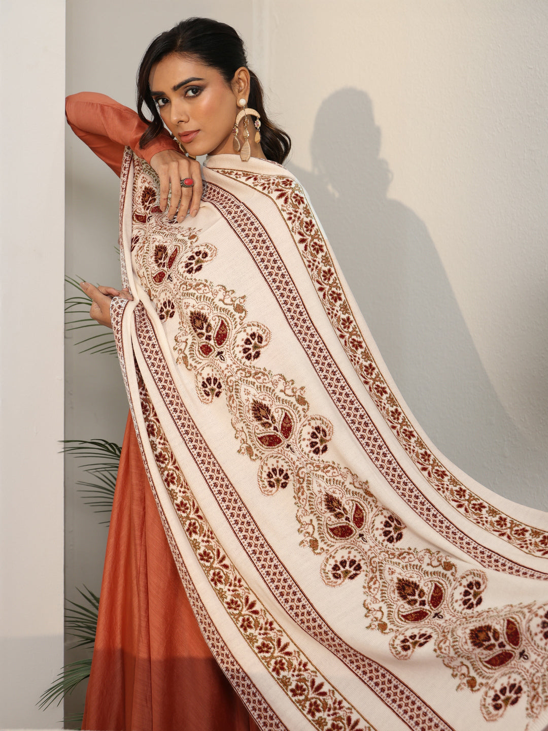 Libas White Floral Knitted Acrylic Wrap Shawl