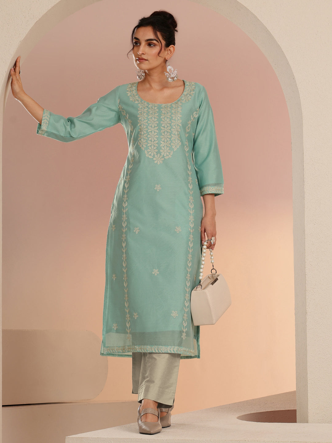 Mint Green Floral Embroidered Silk Blend Straight Kurta
