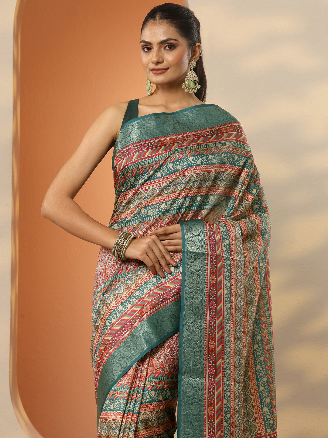 Multi Printed Silk Blend Saree With Unstitched Blouse Piece