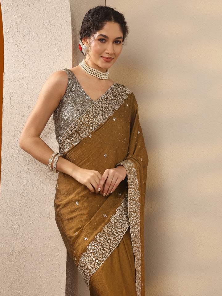 Mustard Embellished Silk Blend Saree With Unstitched Blouse Piece