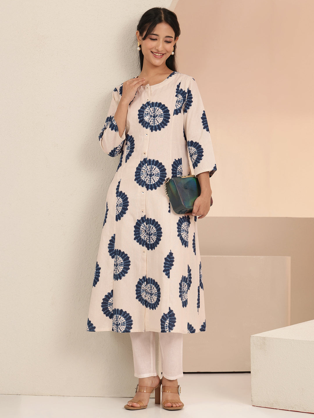 Libas Off white Geometric Printed Cotton Blend A-Line Kurta