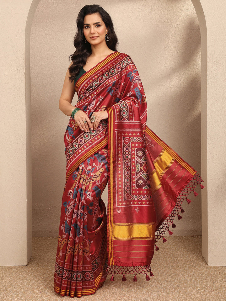 Orange Ikkat Printed Silk Blend Saree With Unstitched Blouse Piece