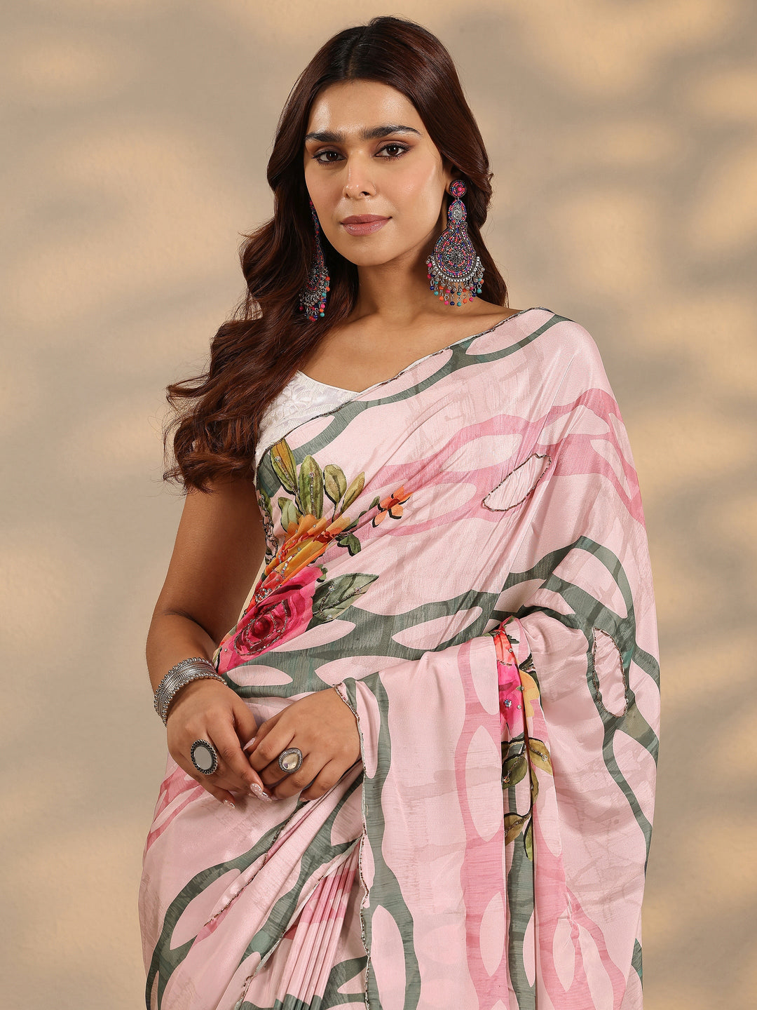 Peach Printed Silk Blend Saree With Unstitched Blouse Piece