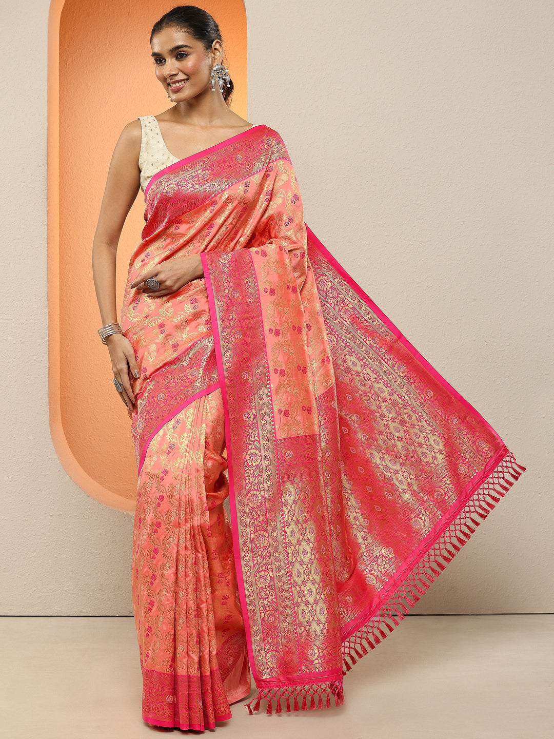 Peach Woven Design Silk Blend Sarees With Unstitched Blouse Piece
