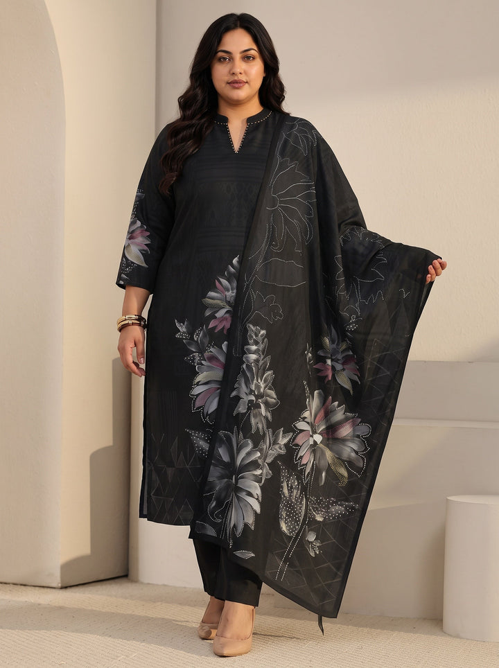 Plus Size Black Floral Printed Muslin Straight Suit Set