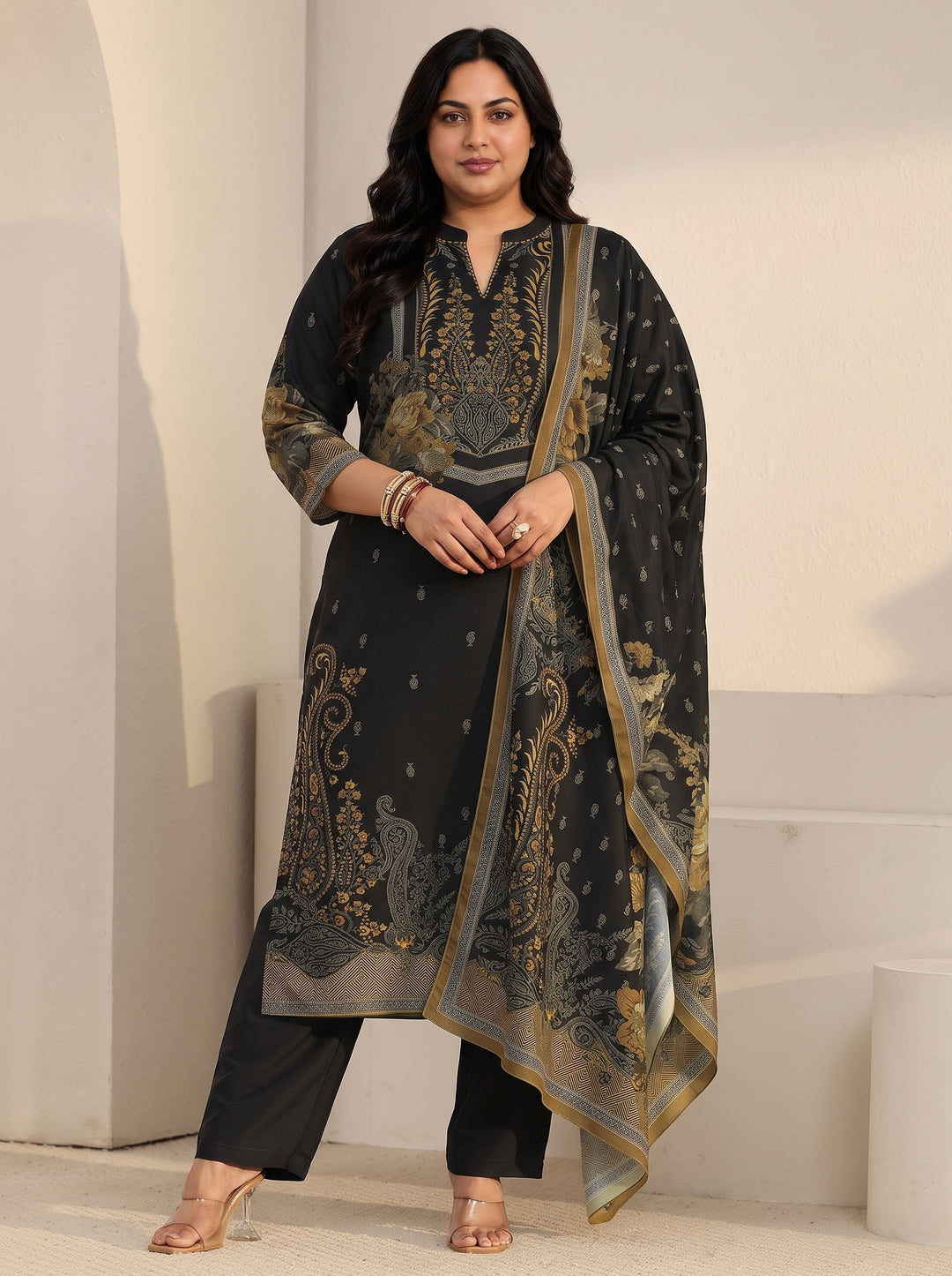 Plus Size Black Floral Printed Muslin Straight Suit Set