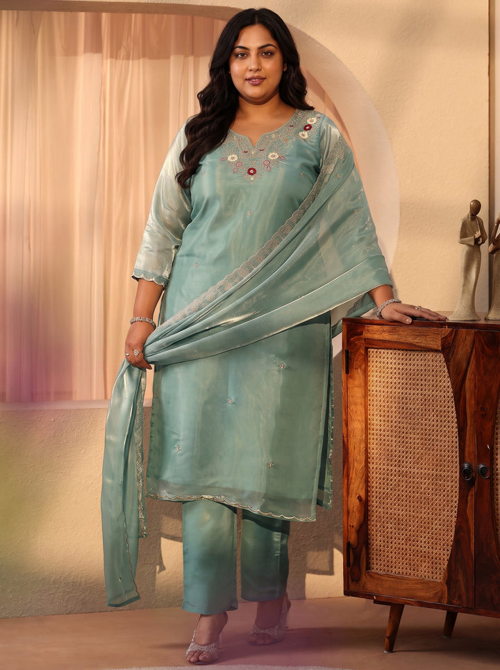 Plus Size Blue Floral Embroidered Tissue Straight Suit Set