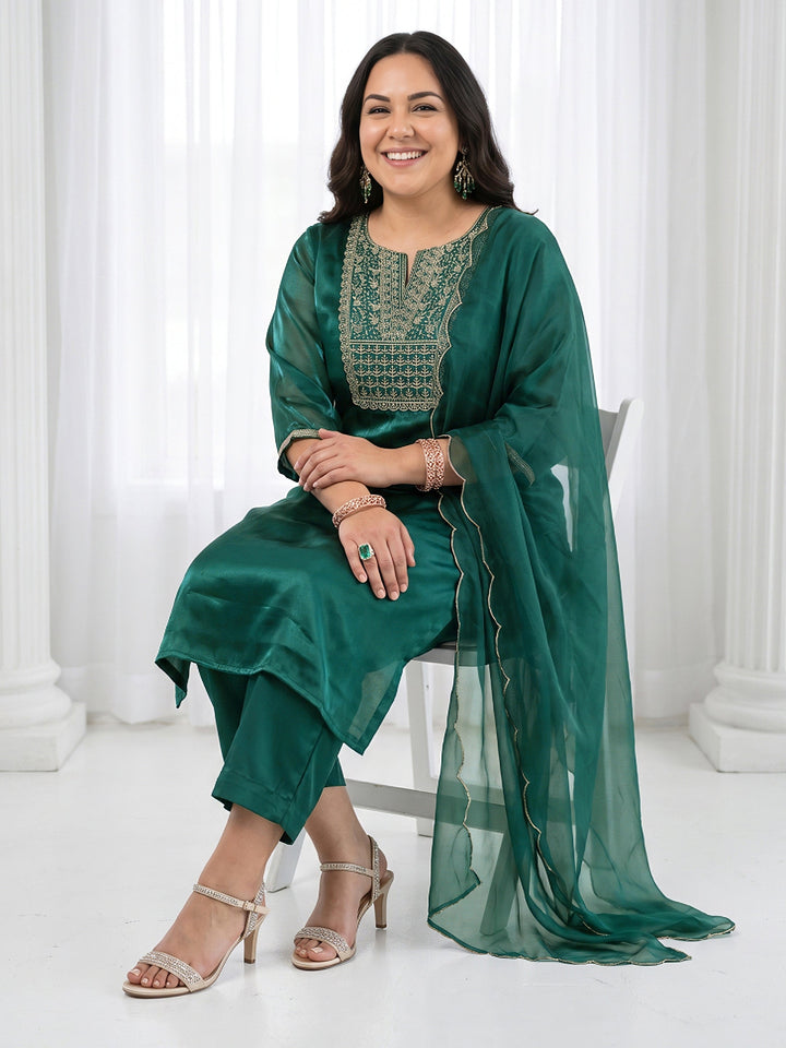 Plus Size Green Yoke Design Embroidered Tissue Straight Suit Set