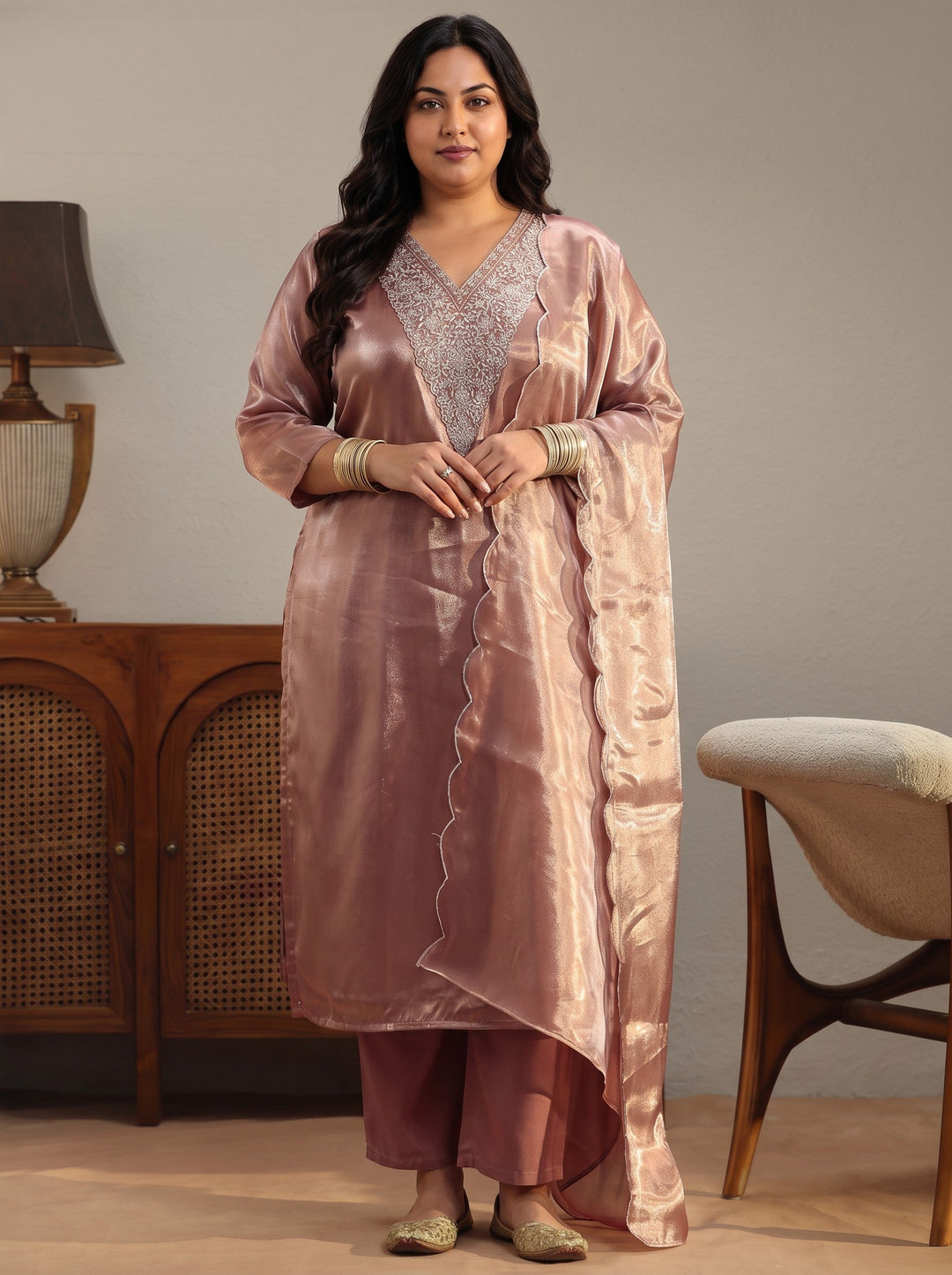 Plus Size Peach Yoke Design Tissue Straight Suit Set