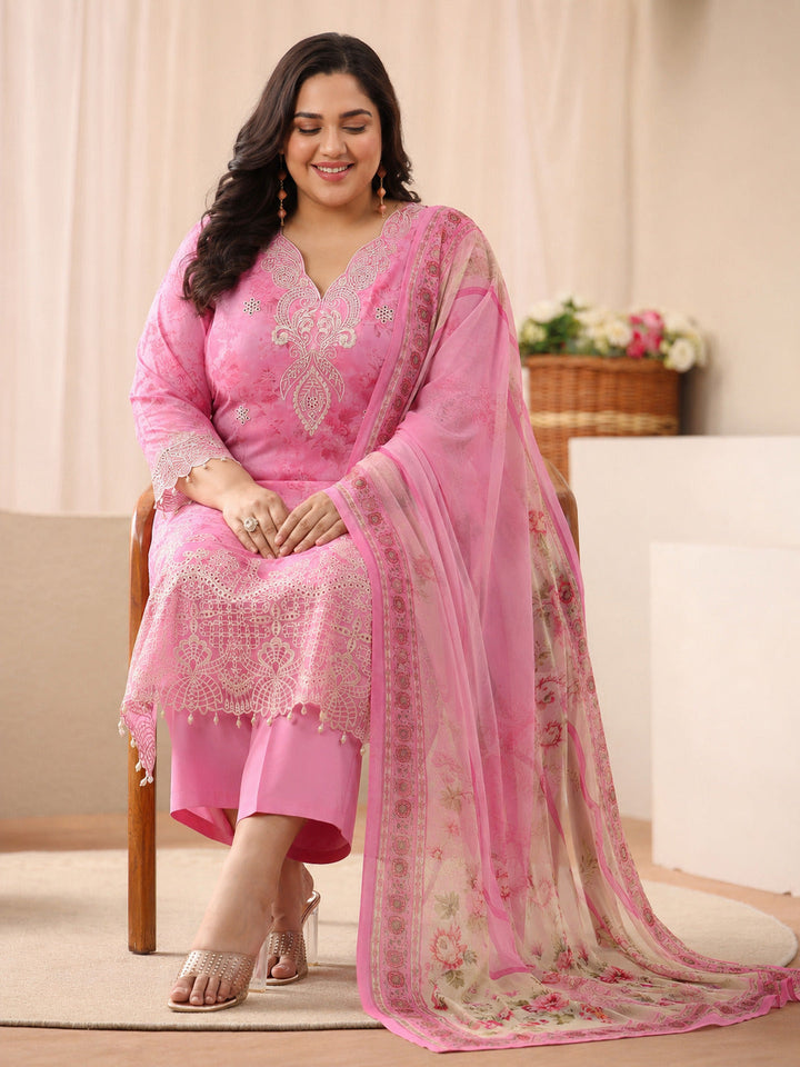 Plus Size Pink Floral Printed Silk Blend Straight Suit Set