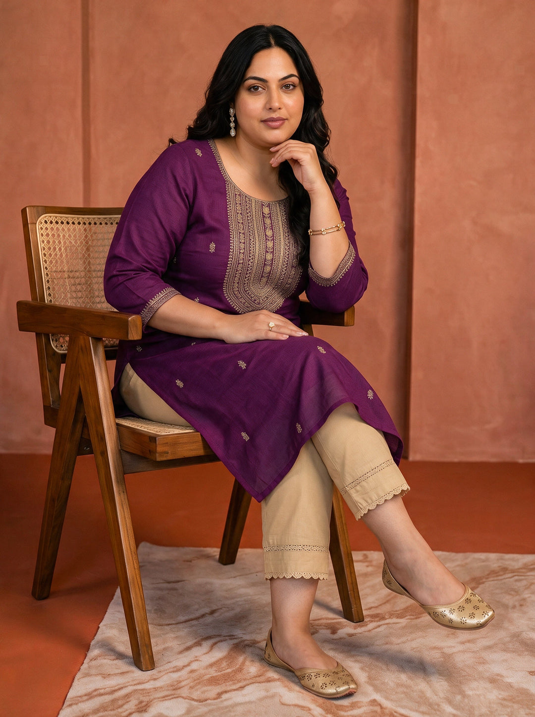 Plus Size Purple Floral Embroidered Silk Blend Straight Kurta