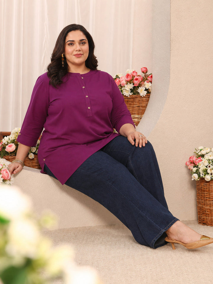 Plus Size Burgundy Solid Solid Cotton Straight Short Kurti