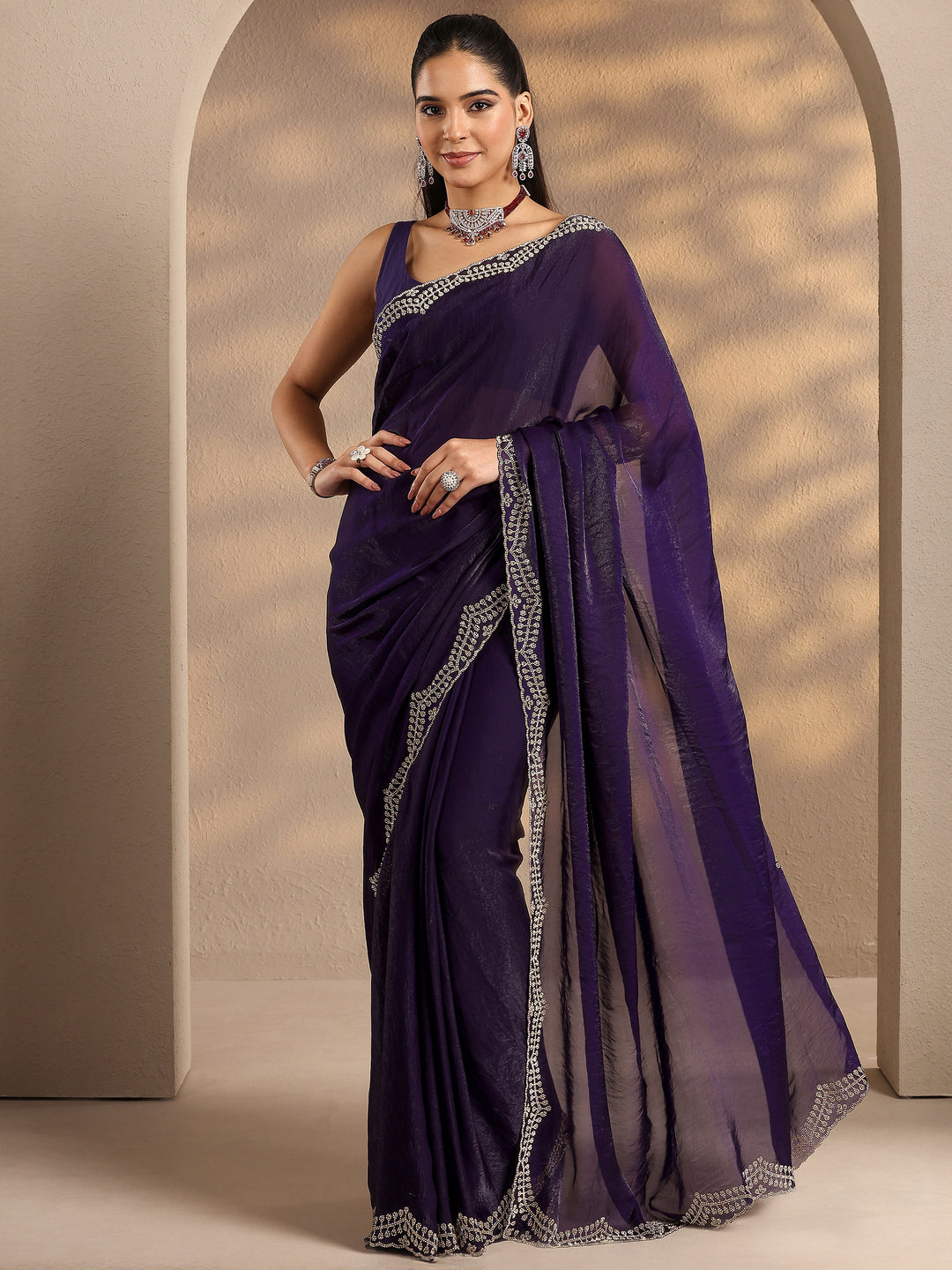 Purple Solid Silk Blend Saree With Unstitched Blouse Piece