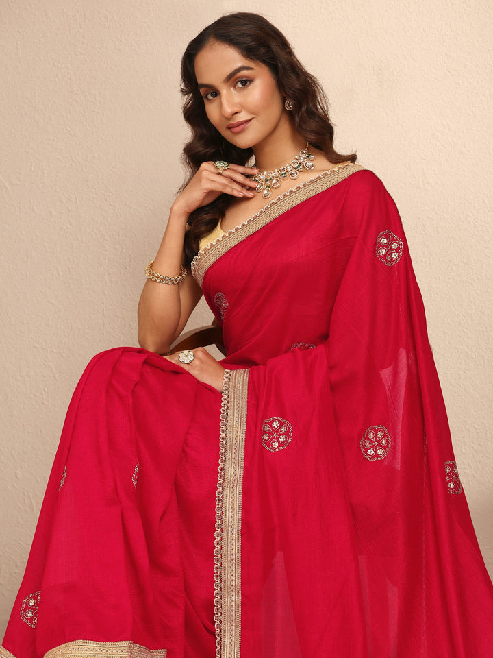 Red Embellished Silk Blend Saree With Unstitched Blouse Piece