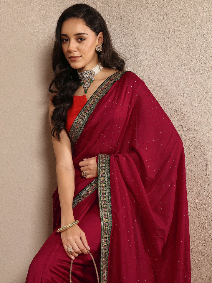 Red Embellished Silk Blend Saree With Unstitched Blouse Piece
