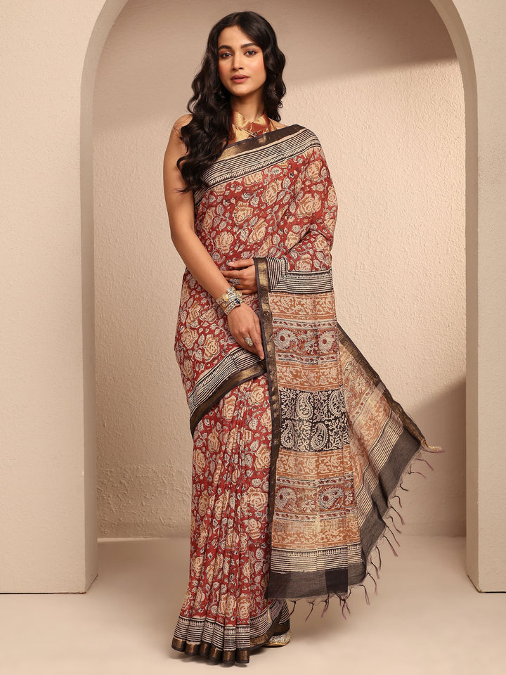 Red Printed Cotton Saree With Unstitched Blouse Piece
