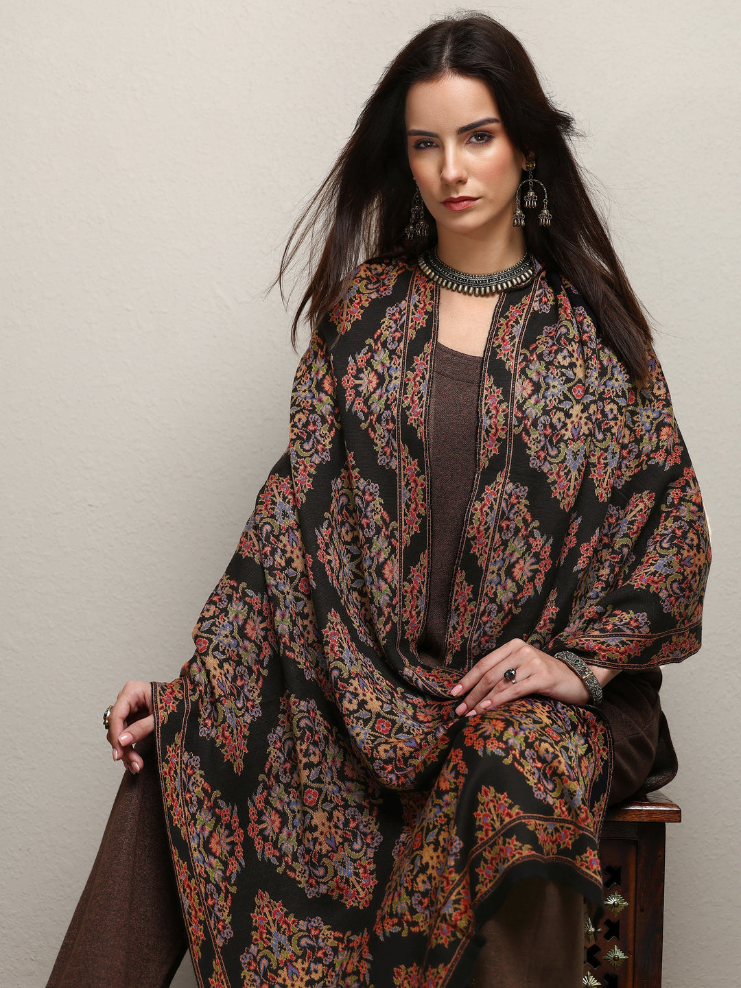Black Woven Design Wool Women'S Shawl