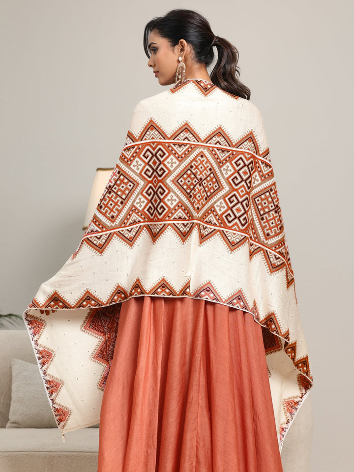 Libas White Geometric Knitted Acrylic Wrap Shawl