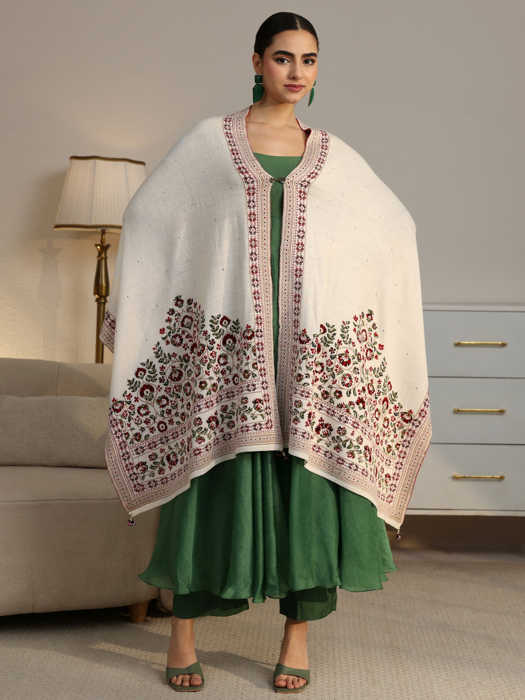 Libas White Floral Knitted Acrylic Wrap Shawl