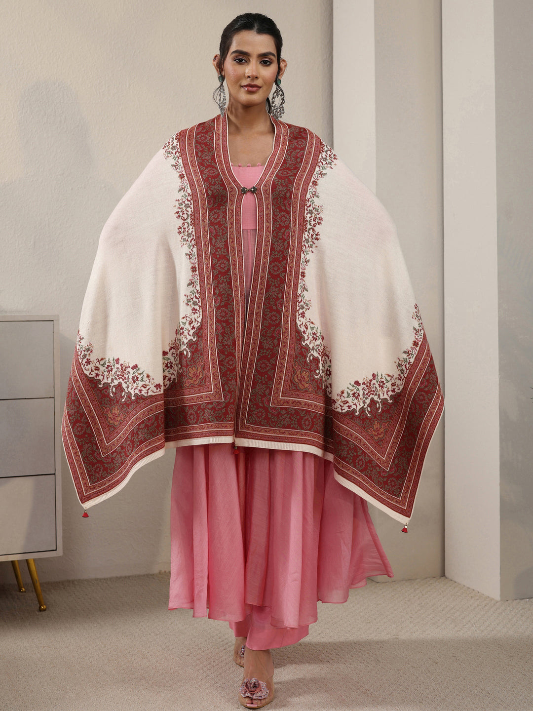 Libas White Ethnic Knitted Acrylic Wrap Shawl