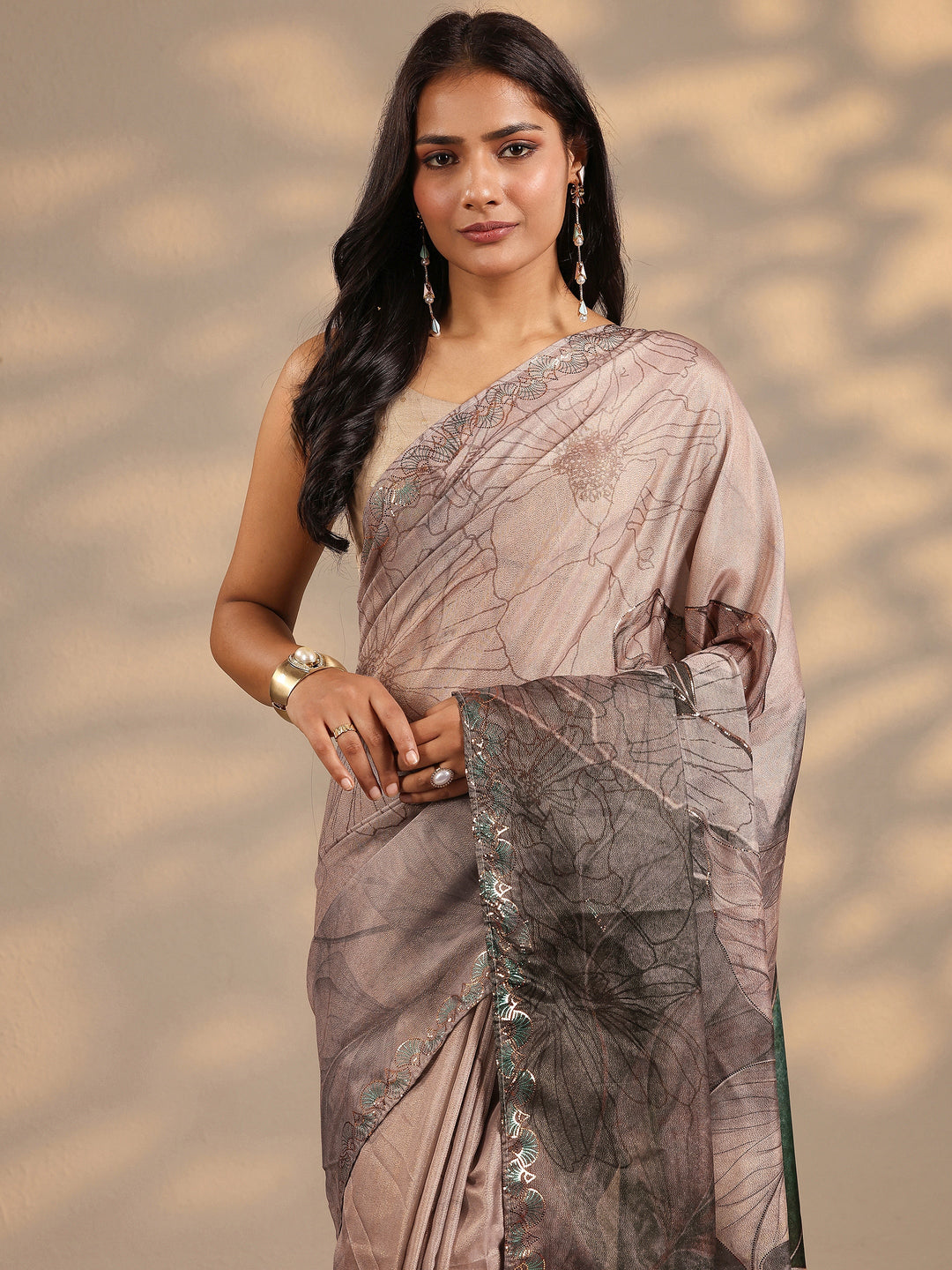 Taupe Printed Silk Blend Saree With Unstitched Blouse Piece