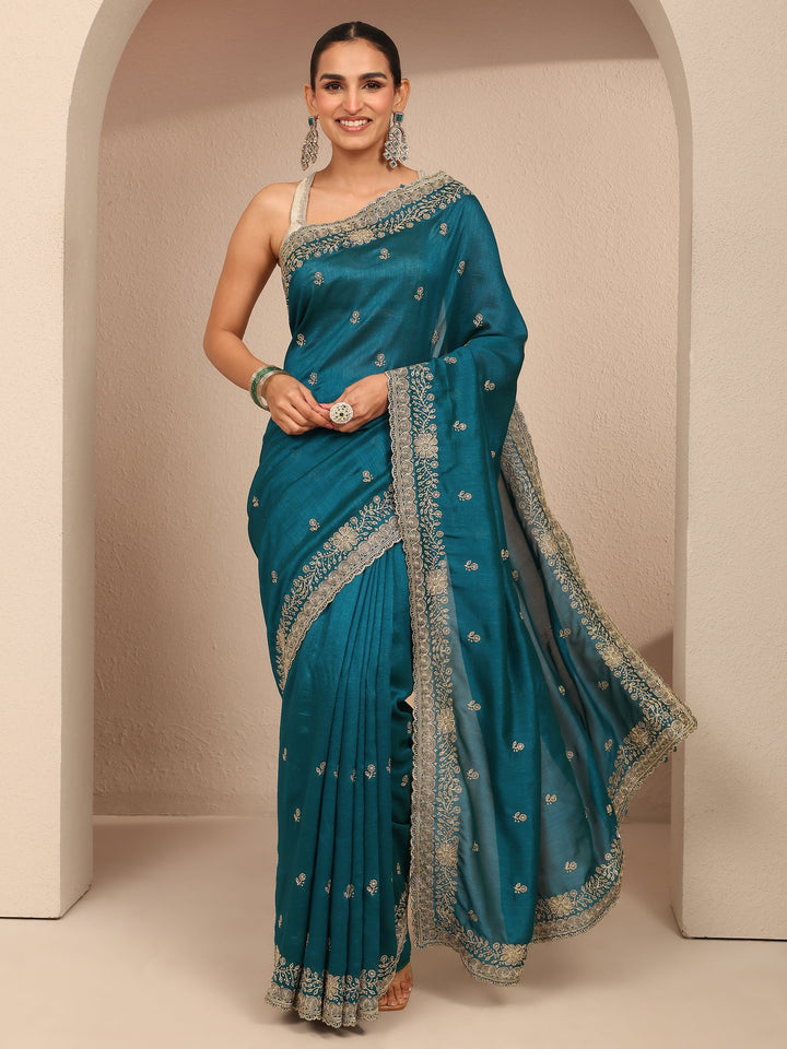 Teal Embroidered Silk Blend Saree With Unstitched Blouse Piece