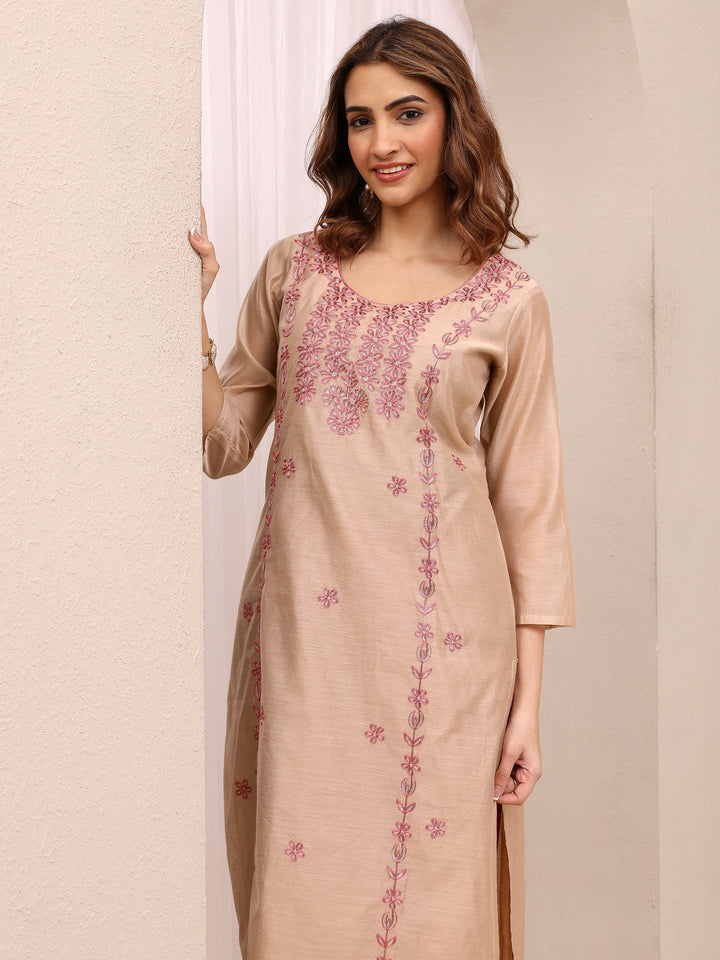 Beige Embroidered Chanderi Silk Straight Kurta